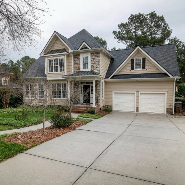 Sample photo: Front yard